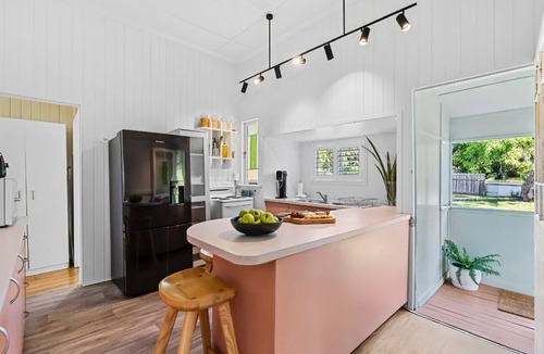 Wandal House | Wandal Haven 3BR King + 2 Doubles Pets OK
