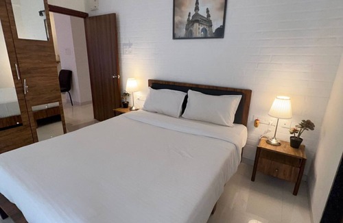 Pali Hotel | Wandr City Of Music