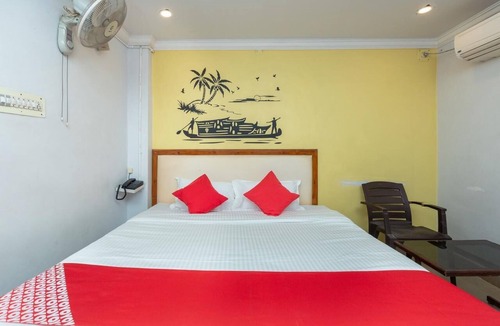 Tirupati Hotel | Wardrobe Classic Rooms in Tirupati