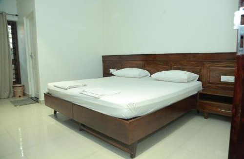 Thrissur Bed & Breakfast | Wariyam Heritage