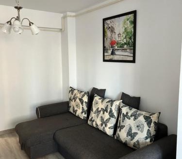 Bacau Apartment | Warm Apartament Nou