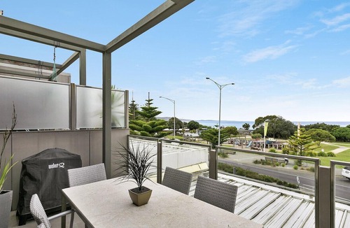Lorne Apartment | Waterfront Two in Lorne