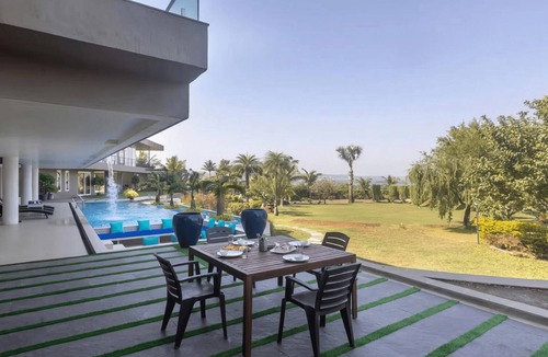Mahiravani Villa | Waterville by Ebony Stays – 3 BHK Luxury Villa in Nashik with Private Pool