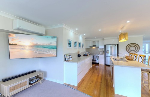 Jamberoo House | Wave and Willow Retreat - Luxury Family Coastal Home-Fully heated & heated pool