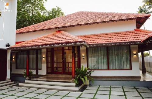 Aryad South Hotel | Waves 'n' Winds Alleppey