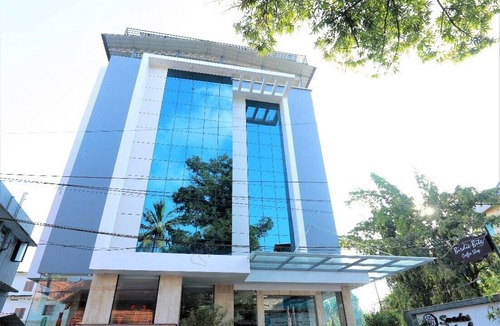 Karumom House | Welcome to our exquisite hotel suits nestled in the heart of Trivandrum