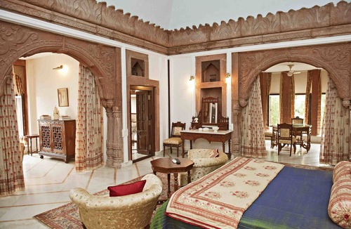 Mandore Hotel | WelcomHeritage Bal Samand Lake Palace