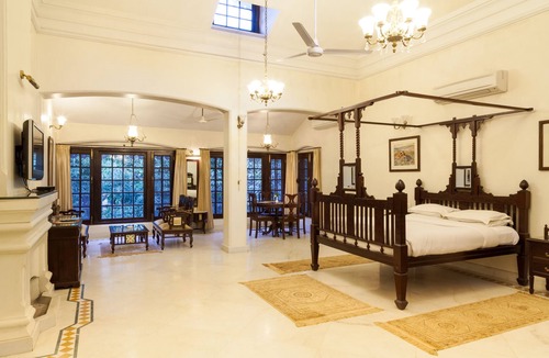 Pachmarhi Hotel | WelcomHeritage Golf View