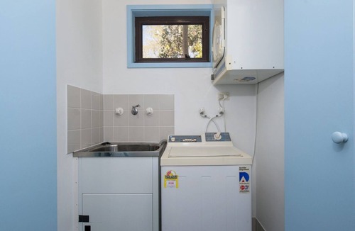Nelson Bay Apartment | Well presented two bedroom unit in complex with a pool and tennis court