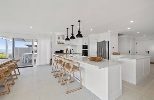 Ledge Point House | White Haven -Ledge Point's Ultimate Coastal Escape