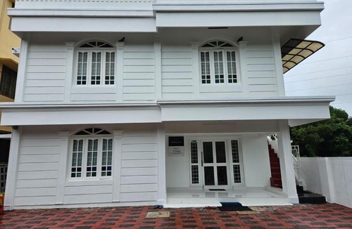 Kumbalam House | White House homestay kochi