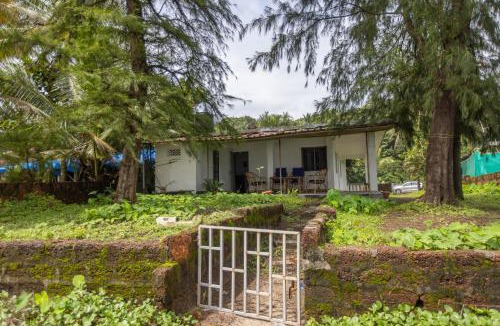 Canacona Villa | White House Seaview Villa on Talpona Beach