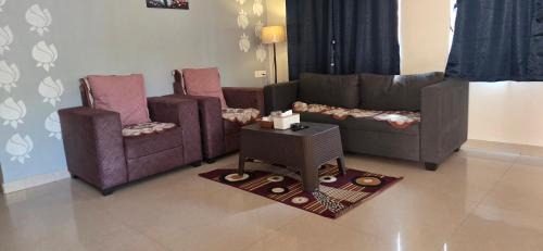 Viman Nagar Villa | White Stone Villa