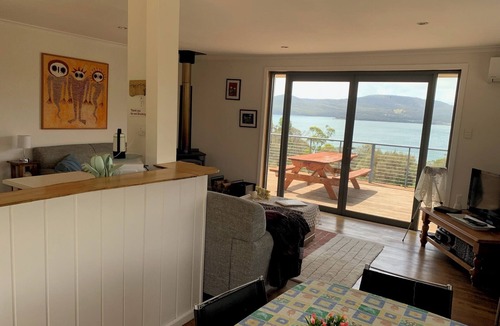 White Beach House | Whitebeach Holiday House