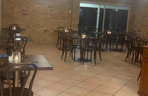 Gin Gin Hotel | Wild Scotsman Motor Inn Gin Gin QLD