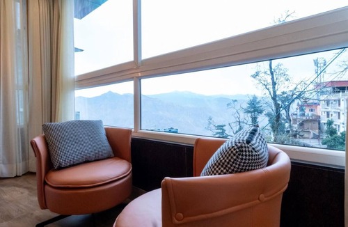 Mussoorie Villa | Wisteria Chalet