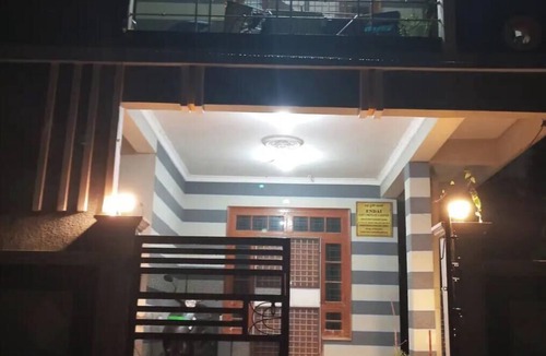 Uppal House | Wonderful 1-bedroom building in soothing Hyderabad near Uppal Stadium Metro