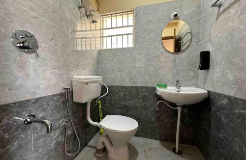 JP Nagar Apartment | Wonderful Studio 950M from JP nagara Metro 4th Flr