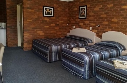 Griffith Hotel | Yambil Inn