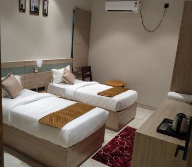 Rewari Hotel | Yash Residency