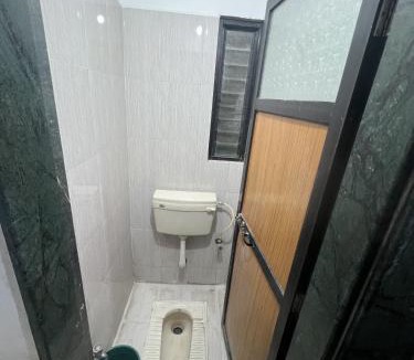Trimbak House | Yatrastha room service