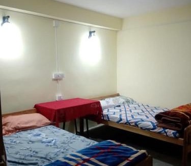 Kurseong House | Yellow Bamboo Homestay