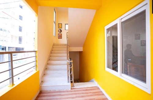 Kondapur Hotel | Yellow Bells Signature HITEC City
