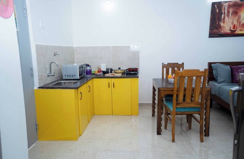 Serilingampally Apartment | Yellow Bells Studios and Suites