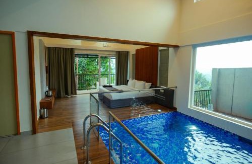 Vellamunda Hotel | Ymoon Mountain Resort Wayanad