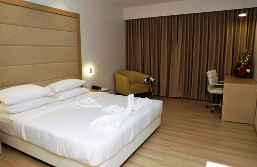 Krishnarajapura Hotel | YN Hotels
