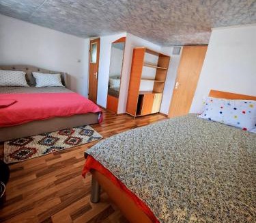 Ocna Mures House | YNA - Self Check-In Stay