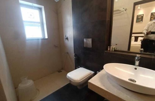 Mysore Bed & Breakfast | Yuvraj Palace Inn