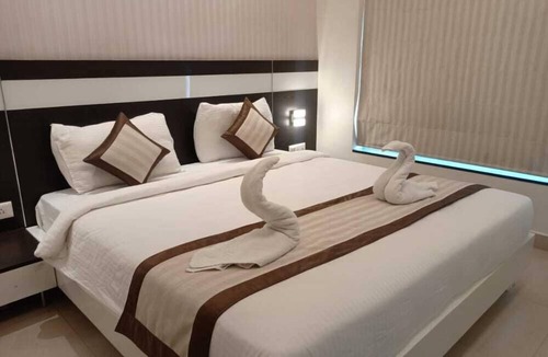 Mysore Bed & Breakfast | Yuvraj Palace Inn