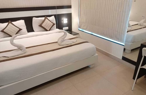 Mysore Bed & Breakfast | Yuvraj Palace Inn