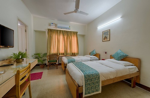 Periamet Hotel | YWCA International Guest House