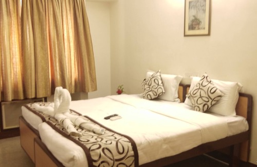 Periamet Hotel | YWCA International Guest House