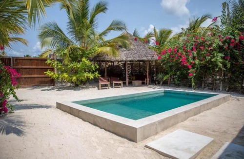 Bwejuu Beach Villa | ZanziCoast