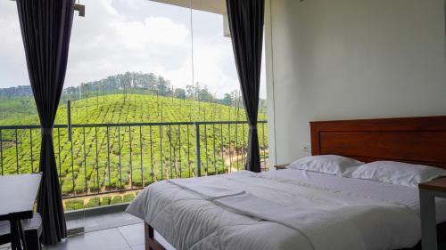 Valparai Hotel | Zen Vista
