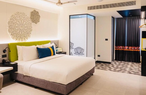 Kakinada Hotel | ZIBE Luxe Kakinada by GRT Hotels