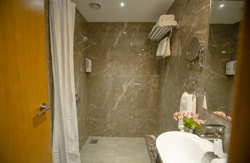 Kadadhe Hotel | Zip By Spree Hotels Chakan