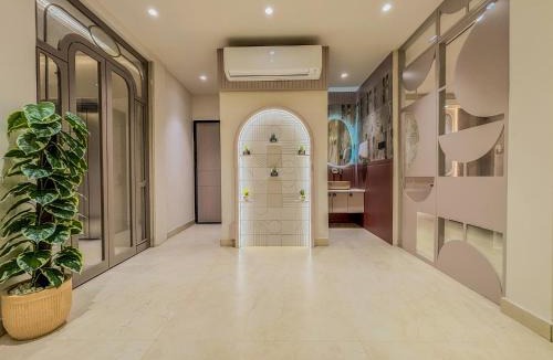 Kota Hotel | Zip by Spree Hotels R Group Kota - Near Coaching Hub & Oxy Park