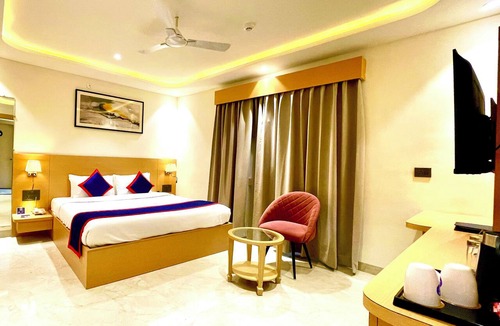 Kota Hotel | Zip by Spree Hotels R Group - Near Coaching Hub & Oxy Park