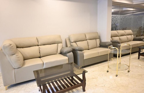 Pulikeshi Nagar Apartment | Zipp Lite Frazer Town