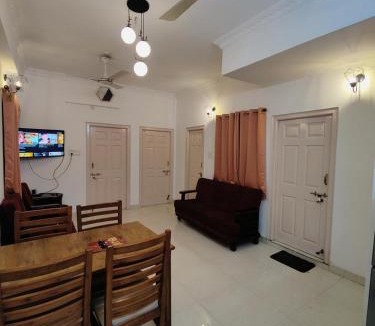 Mehdipatnam Villa | Zivo Stays, Heritage Apartments, Rethibowli