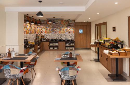 Taltala Hotel | Zone by The Park New Market Kolkata