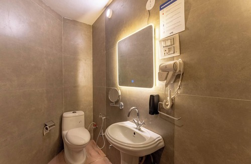 Tapovan Hotel | ZoukStayz – Your Home Away From Home