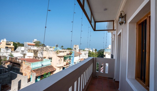 19 villa mira
