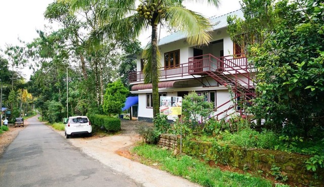 1BHK Charming Home Stay near Chengulam Reservoir