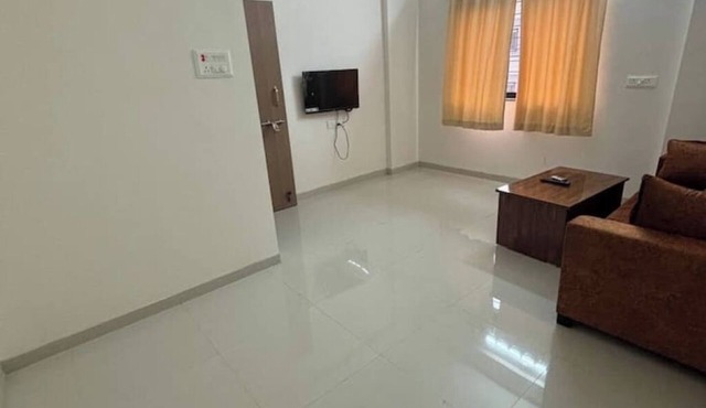 1BHK Cozy Stay 502