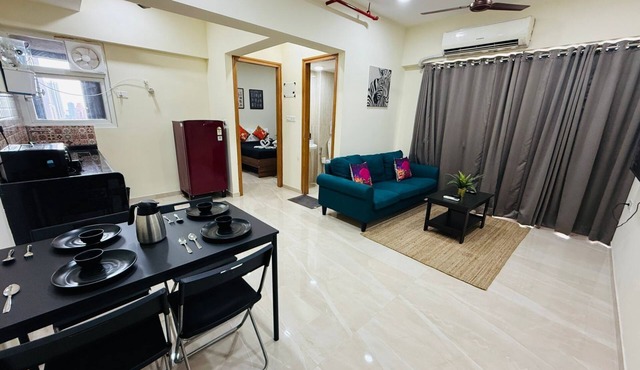 1BR Service Apart Parel 3405 Near TMH By Florastays